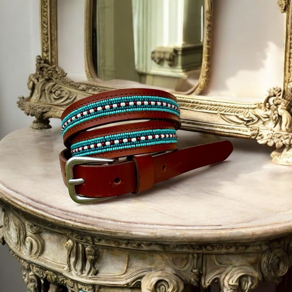Lucky Brand Beaded Leather Belt - Picture 8 of 9